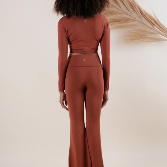 XS Indigo Luna Layla Flares Pants | Spice - Picture 4 of 8